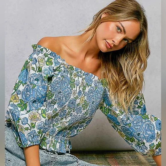 🩵Hello Gorgeous! POL Floral Print Smocked Off-Shoulder Blouse - Picture 4 of 8